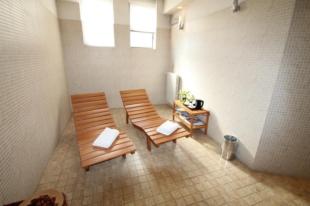 Mh Hotel Piacenza Fiera Екстер'єр фото