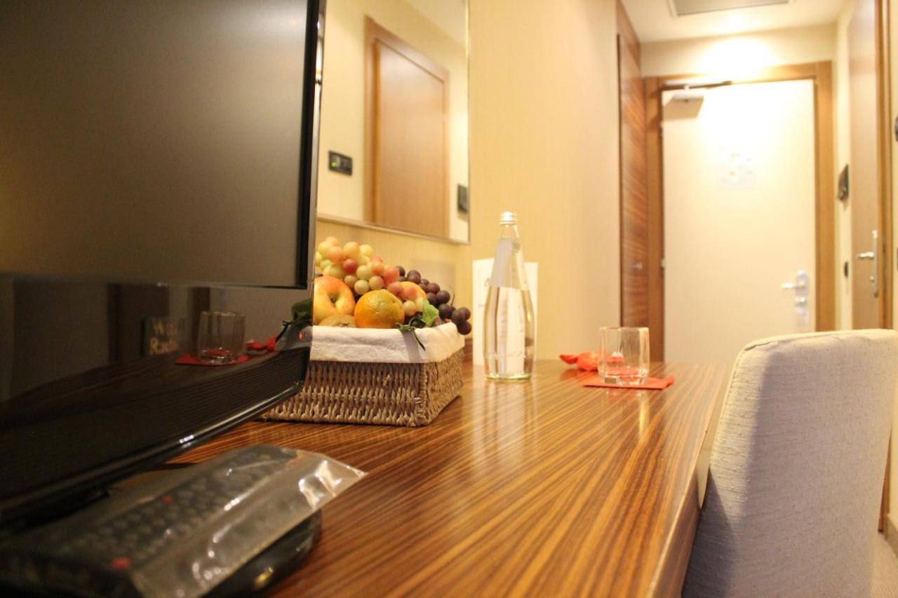 Mh Hotel Piacenza Fiera Екстер'єр фото