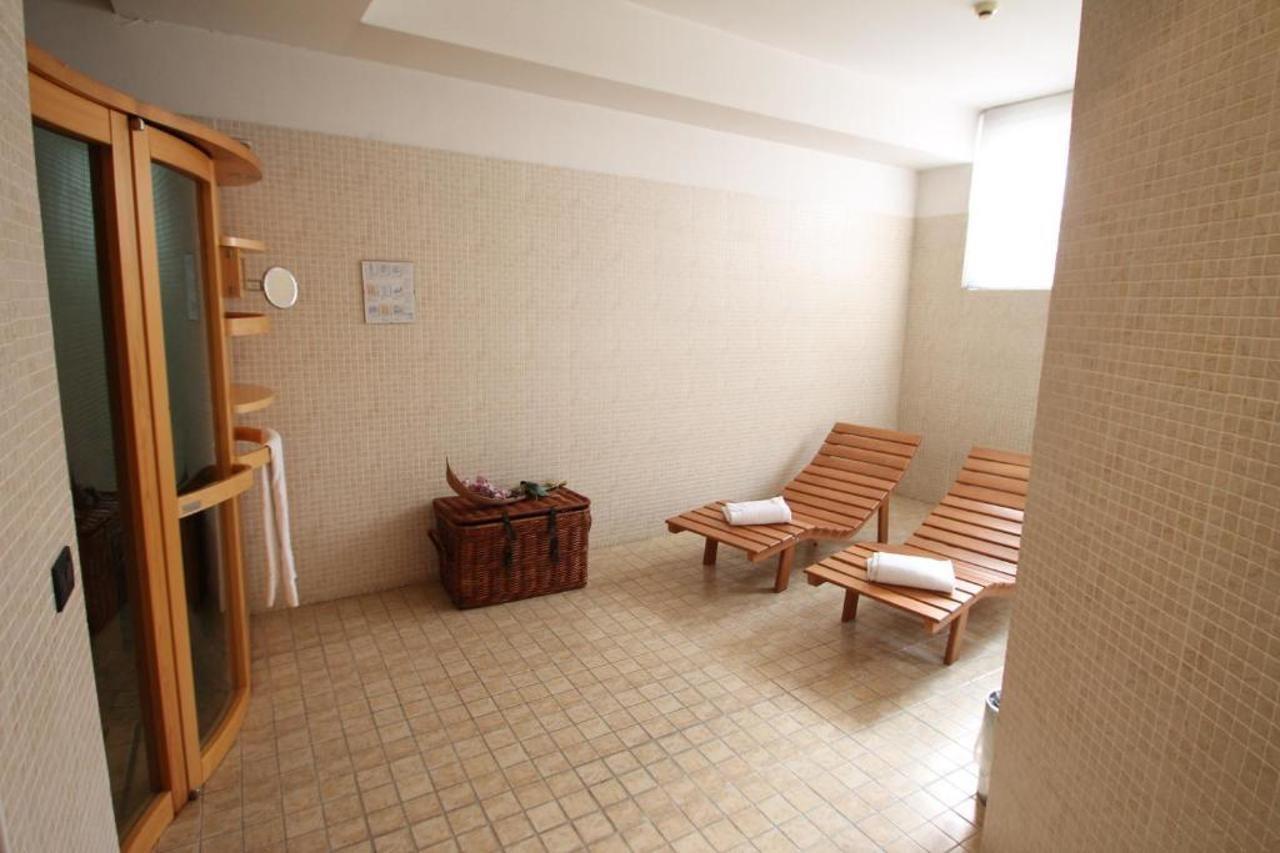 Mh Hotel Piacenza Fiera Екстер'єр фото