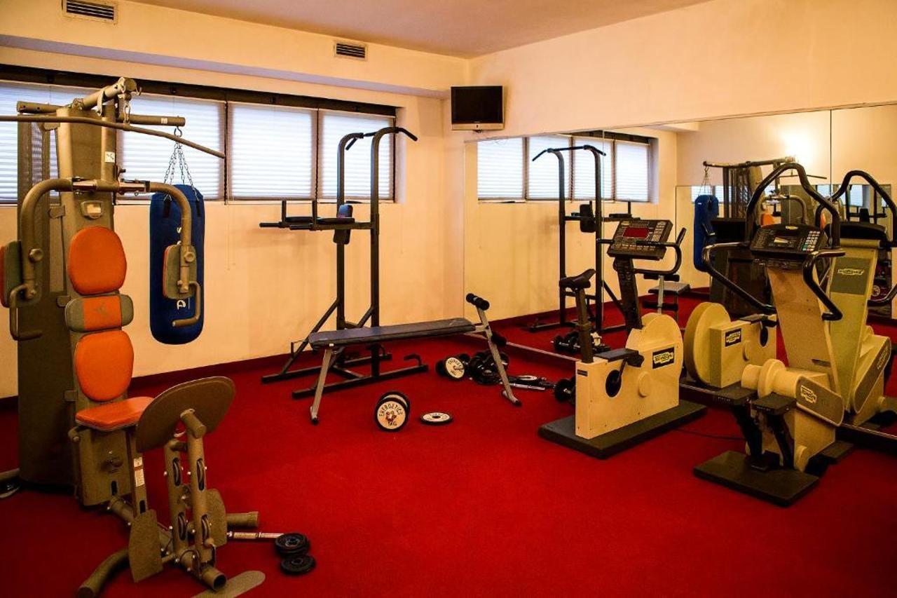 Mh Hotel Piacenza Fiera Екстер'єр фото